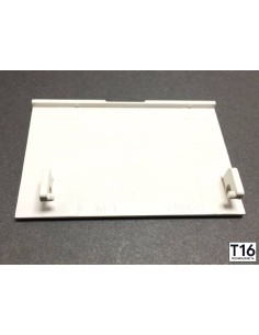 Small, white removable hatch Nintendo Wii 2