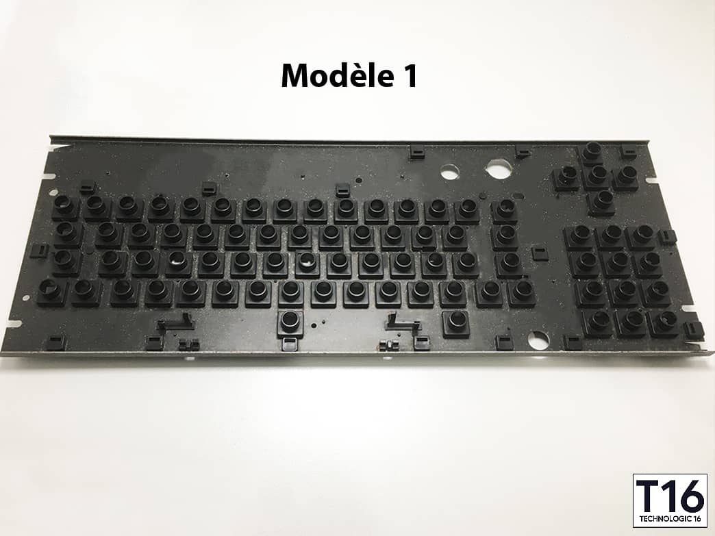 HURRISE Clavier 104 touches Clavier Mécanique Noir 104 Touches RVB